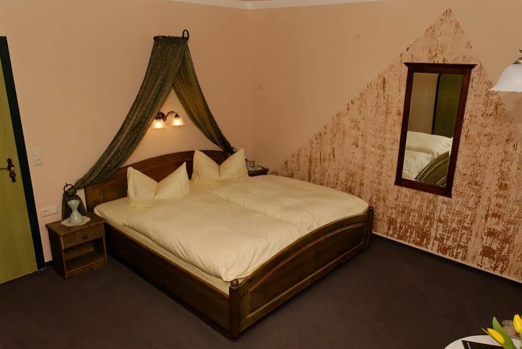 Waldgasthof & Hotel Am Sauwald 태넨버그 외부 사진